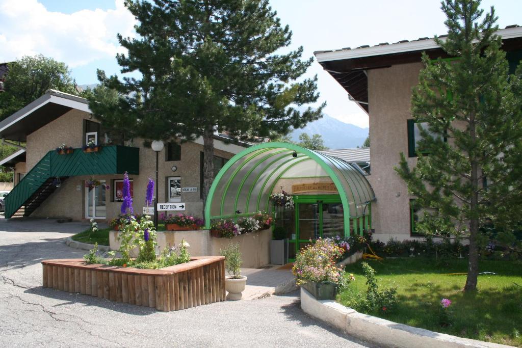 拉萨尔莱阿尔佩蓝色俱乐部度假酒店 拉萨勒莱阿尔卑斯 外观 照片